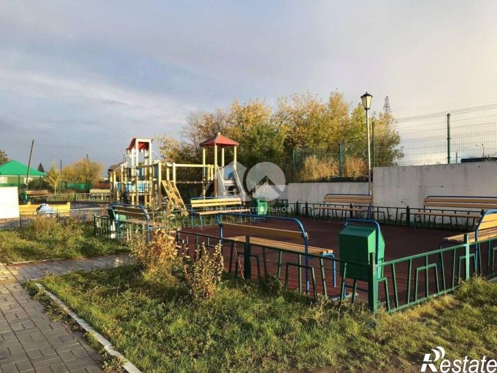 3-комн квартира ул Титова, 232/1,  д. 232/1