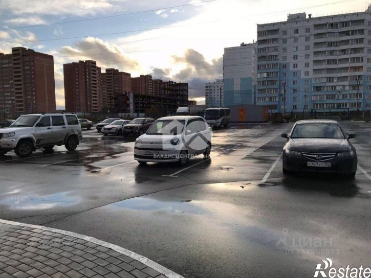3-комн квартира ул Титова, 232/1,  д. 232/1