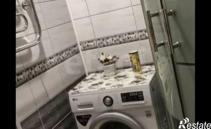 2-комн квартира Новосибирск, улица Николая Сотникова, 9/1