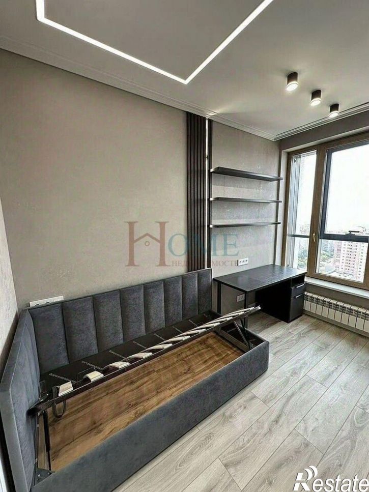 4-комн квартира ул Кирова, 50,  д. 50