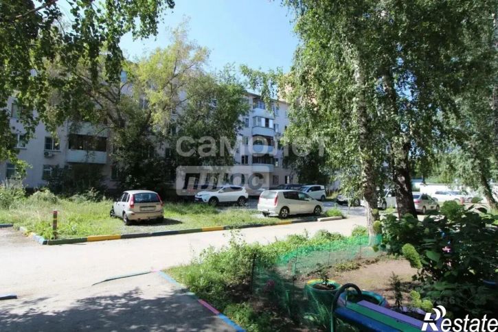 2-комн квартира ул Петухова, 92,  д. 92