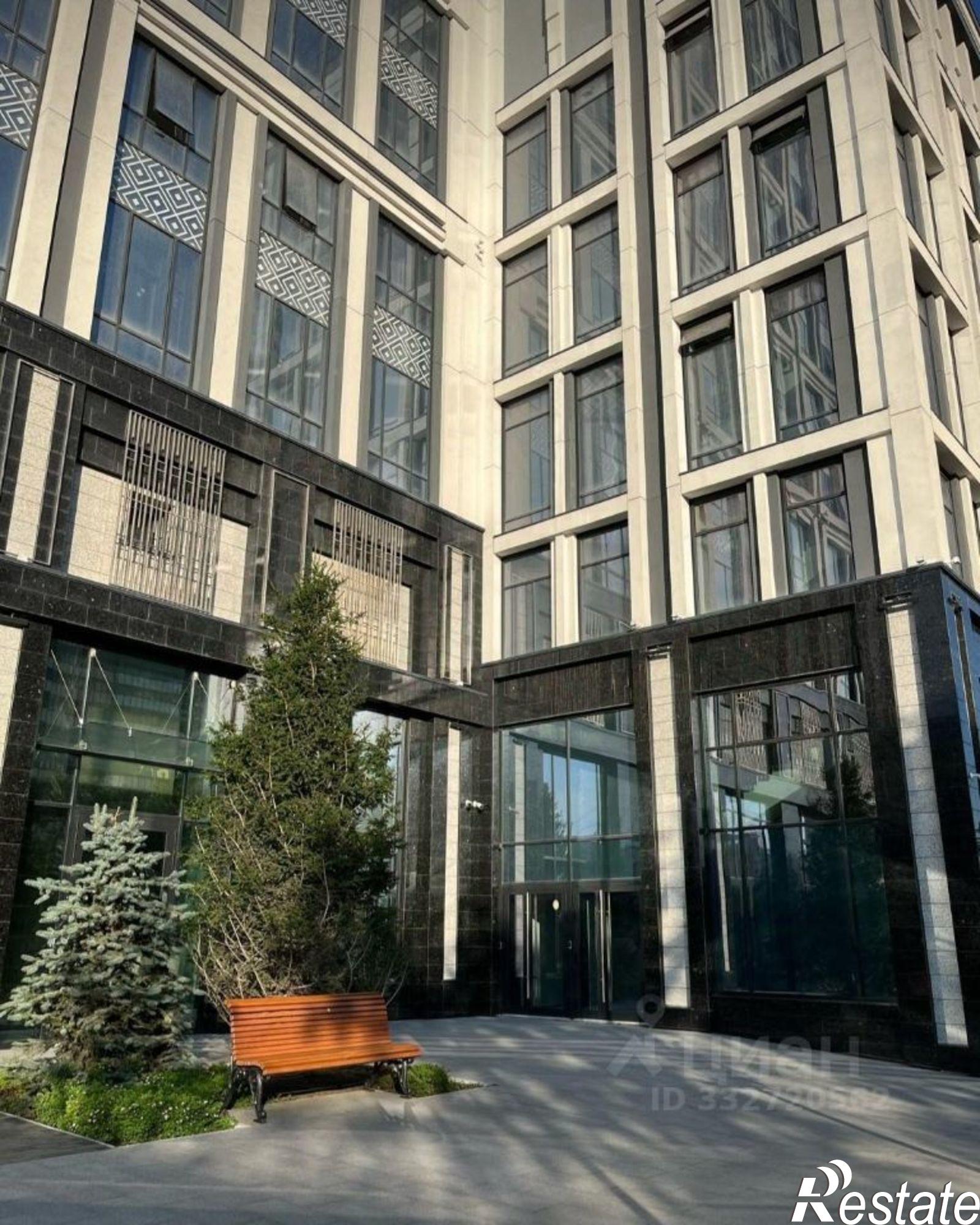 Купить гараж, место в паркинге за 3 047 630 рублей на ул Кирова, 50