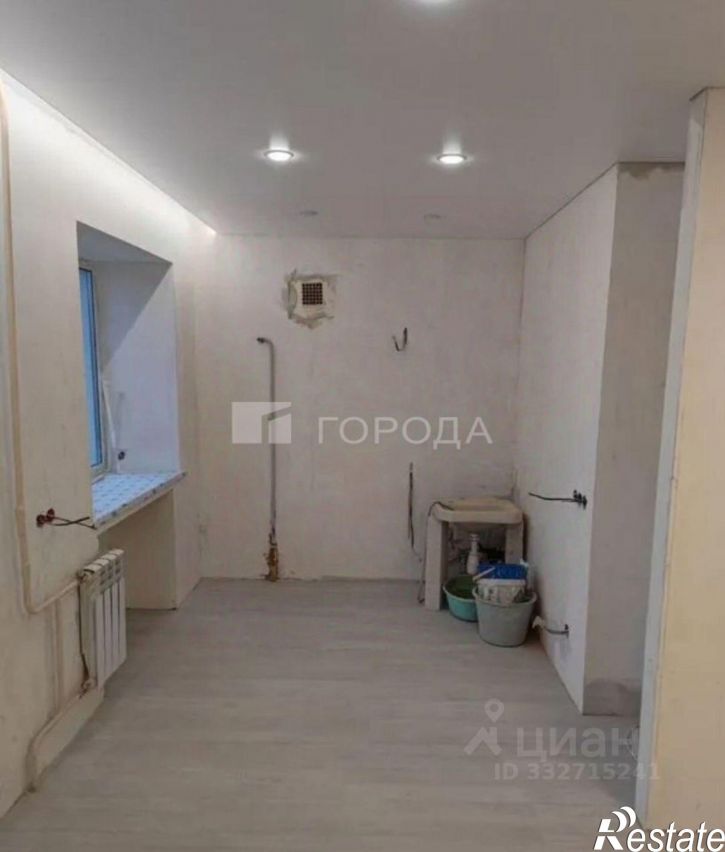 3-комн квартира ул Ватутина, 33/2,  д. 33/2