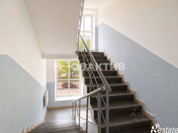 3-комн квартира Красный пр-кт, 24,  д. 24