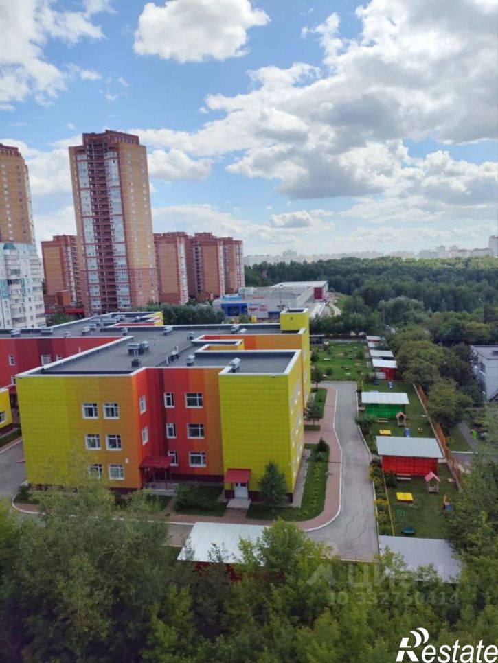 1-комн квартира ул В.Высоцкого, 27,  д. 27