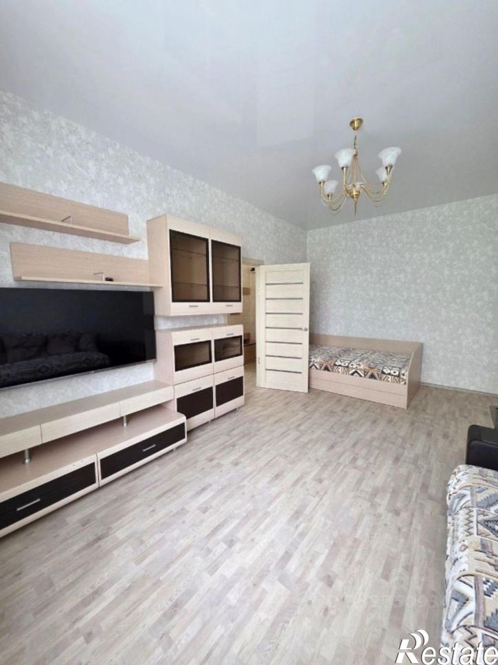 1-комн квартира ул Есенина, 9,  д. 9