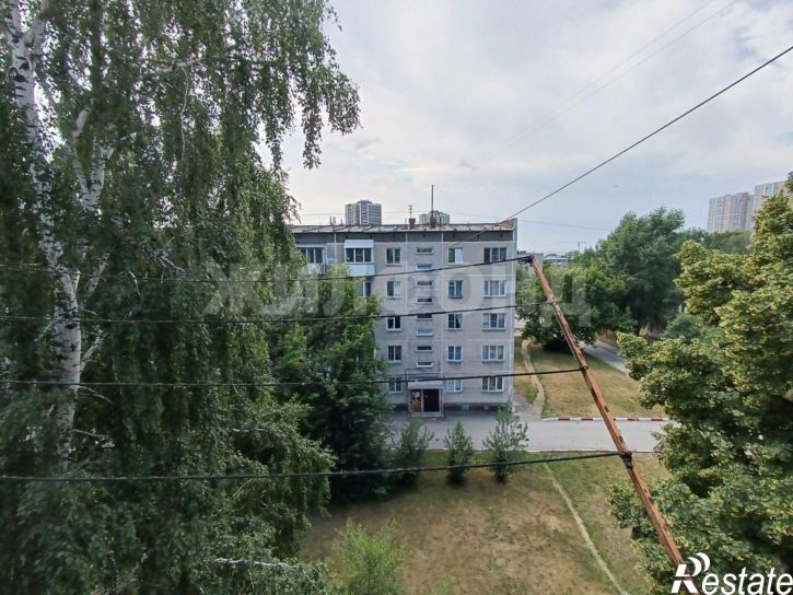 1-комн квартира ул Динамовцев, 10,  д. 10