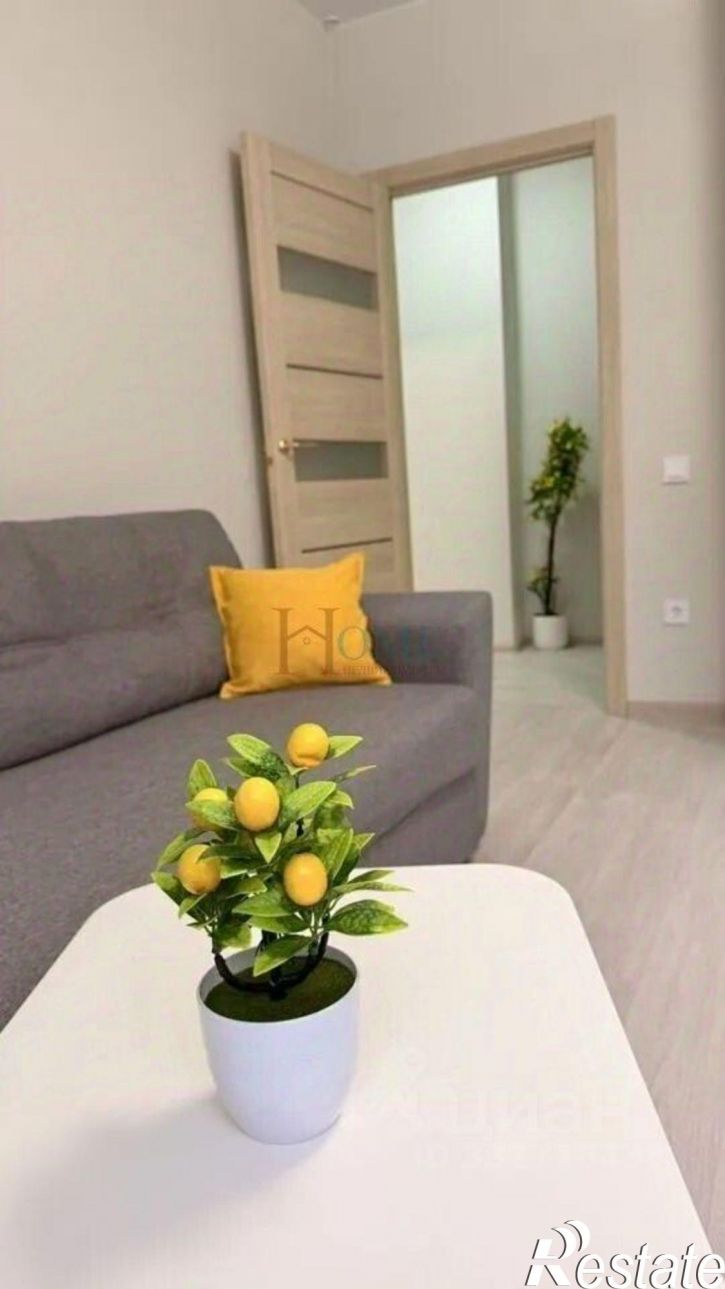 2-комн квартира ул имени генерал-майора Рожкина А.Н., 10/1,  д. 10/1