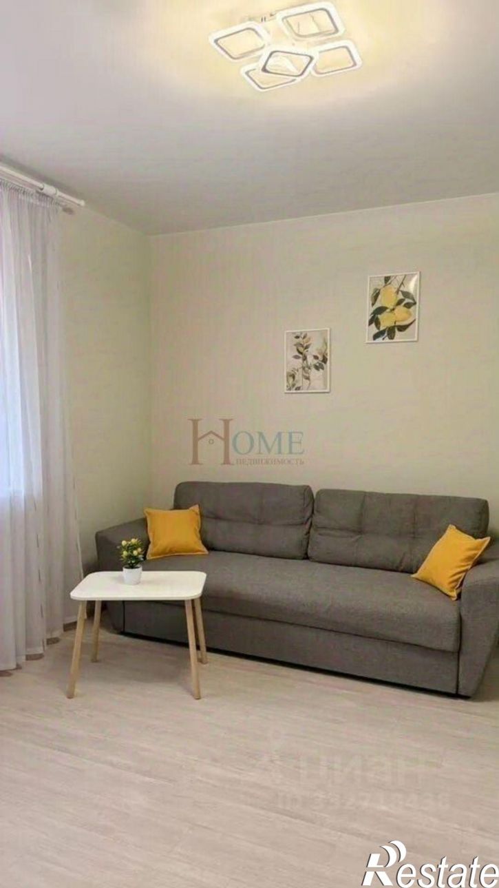2-комн квартира ул имени генерал-майора Рожкина А.Н., 10/1,  д. 10/1