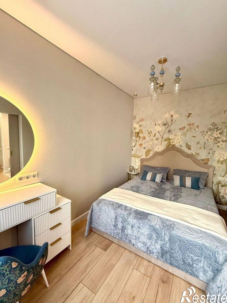 2-комн квартира Морской пр-кт, 10,  д. 10