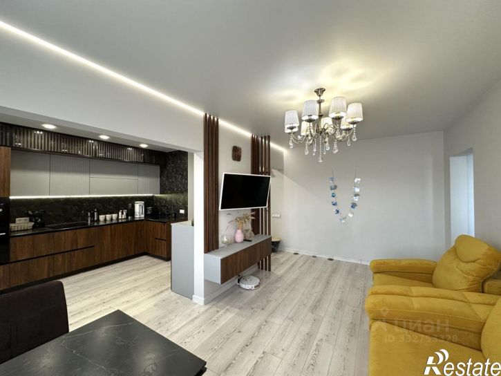 2-комн квартира ул Александра Чистякова, 22/1,  д. 22/1