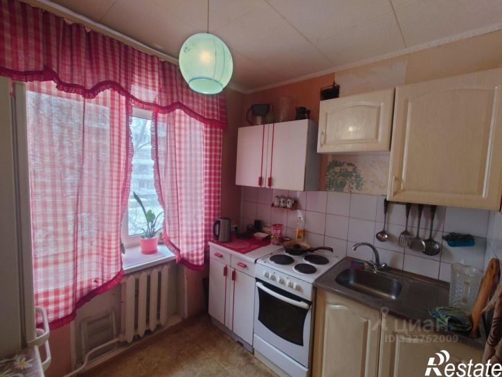 2-комн квартира ул Российская, 15,  д. 15