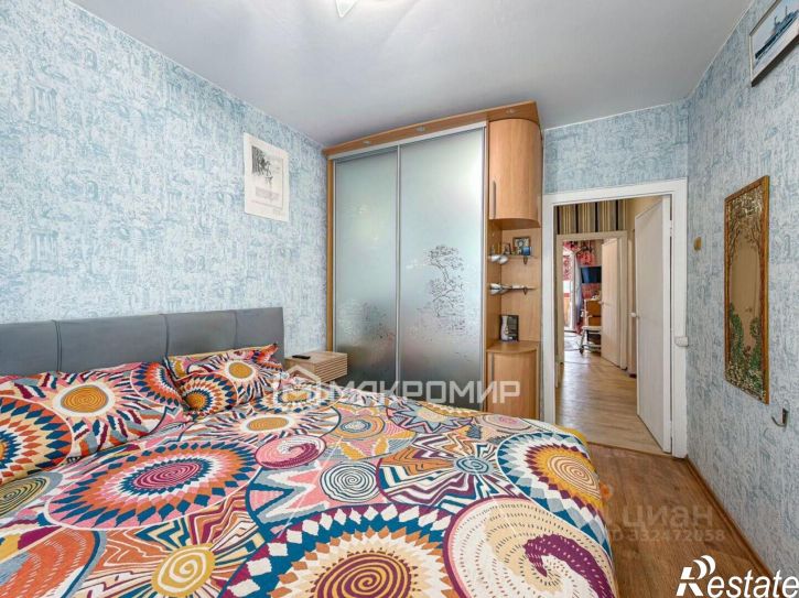 3-комн квартира ул Курчатова, 3,  д. 3
