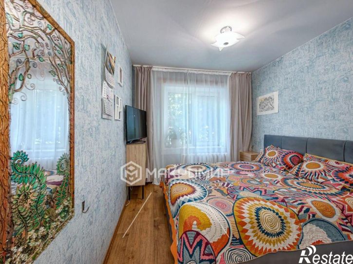 3-комн квартира ул Курчатова, 3,  д. 3