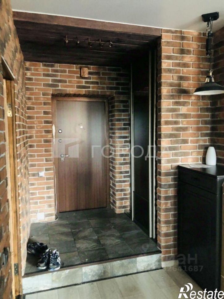 2-комн квартира пр-кт Академика Коптюга, 13,  д. 13