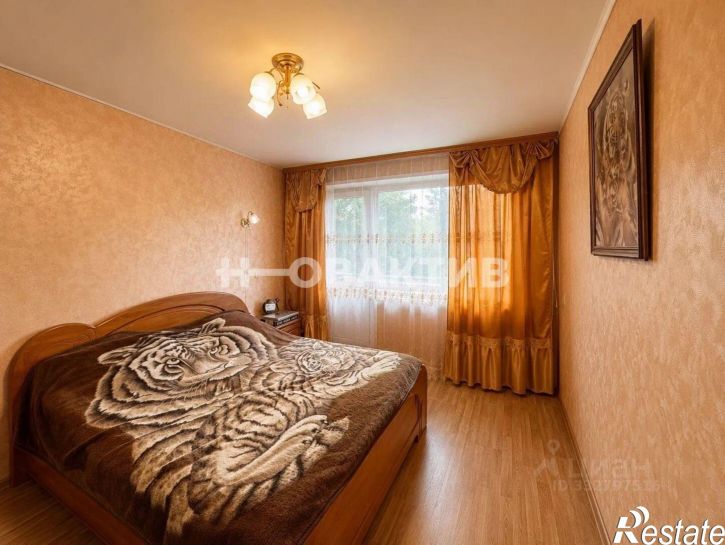 2-комн квартира ул Ленинградская, 143,  д. 143
