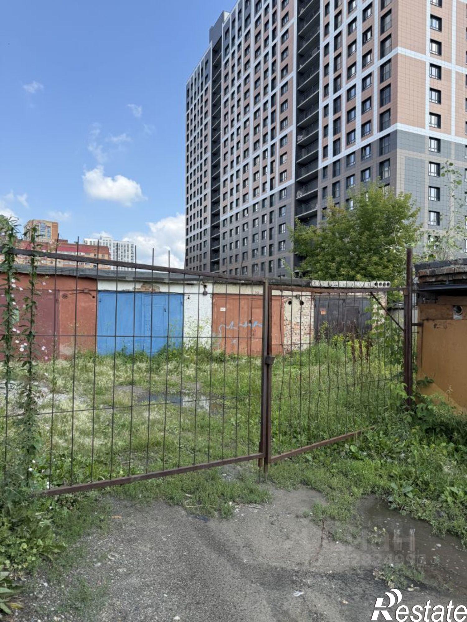 Купить гараж, место в паркинге за 750 006 рублей на метро Площадь Ленина