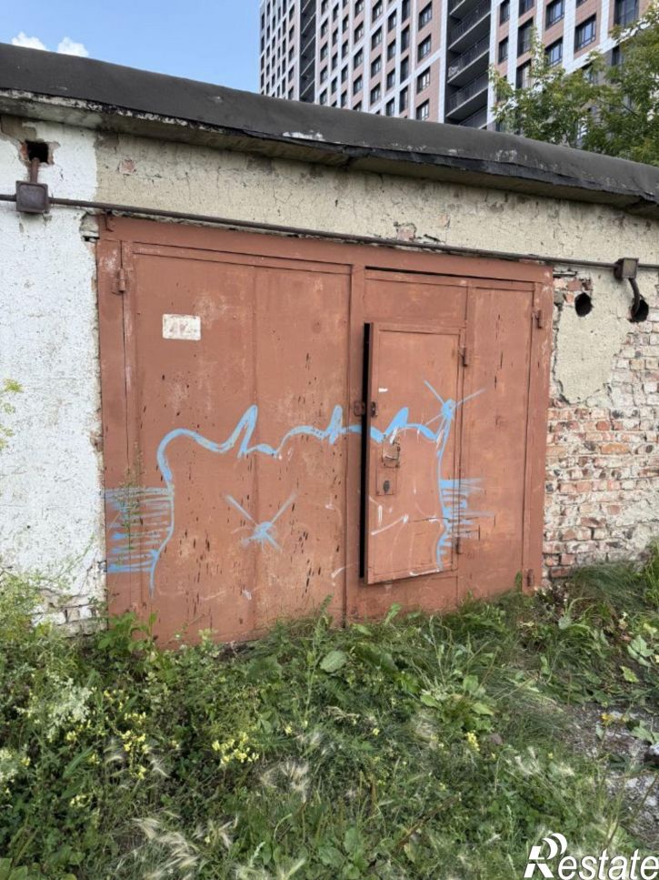Гараж/парковка метро Площадь Ленина
