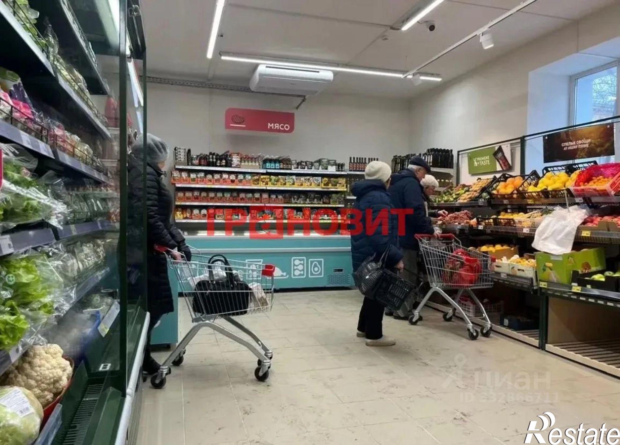 Купить торговое помещение за 59 417 100 рублей на ул Забалуева, 50