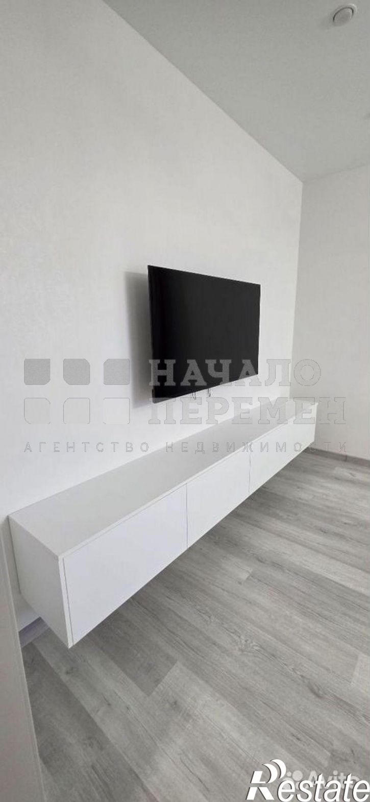 3-комн квартира Райсовета пл, 14