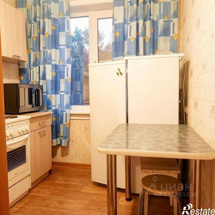 1-комн квартира ул Петухова, 82,  д. 82