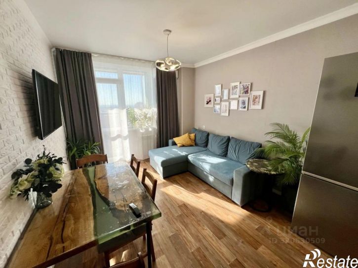 2-комн квартира Красный пр-кт, 310,  д. 310