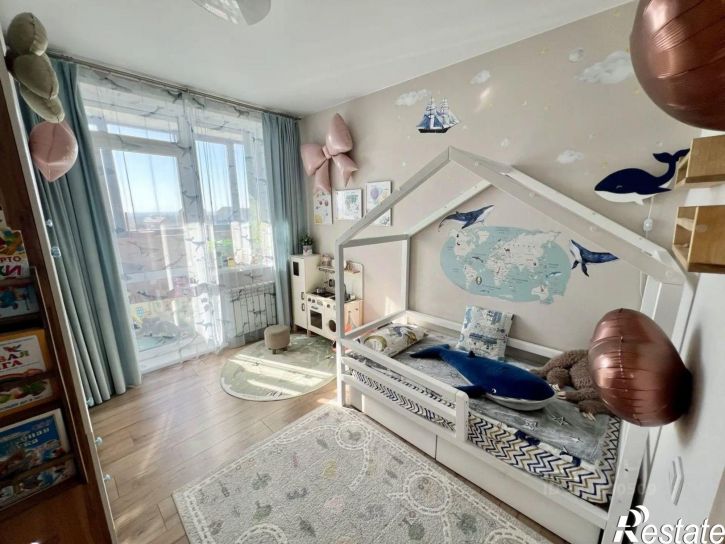 2-комн квартира Красный пр-кт, 310,  д. 310