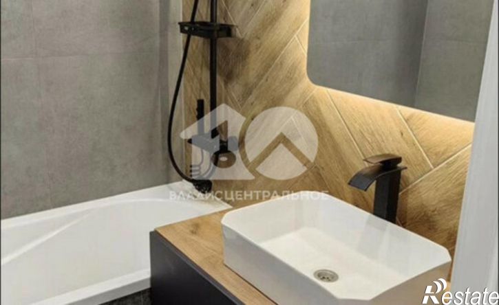 3-комн квартира ул Татьяны Снежиной, 25,  д. 25