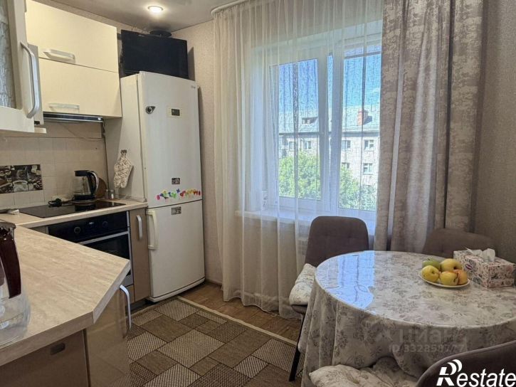 2-комн квартира ул Титова, 21/2,  д. 21/2