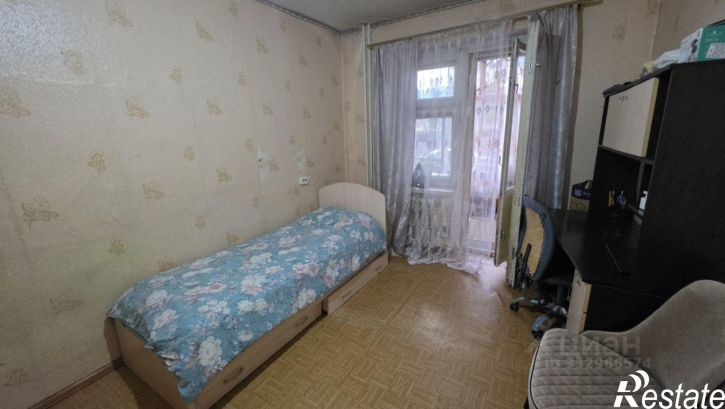 3-комн квартира ул Выборная, 122,  д. 122