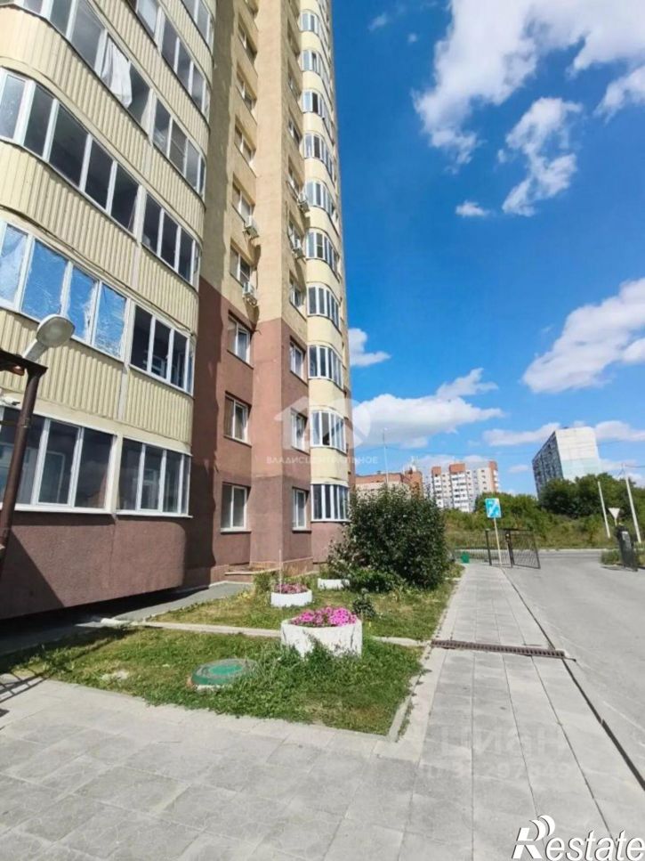 3-комн квартира ул Немировича-Данченко, 2б,  д. 2б