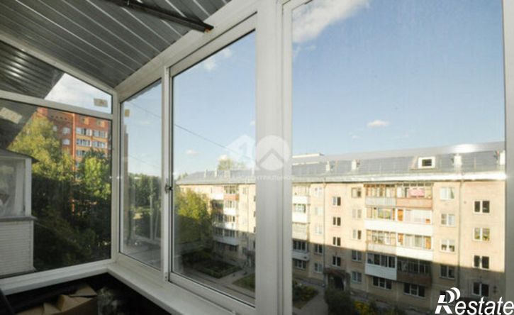 2-комн квартира ул Петухова, 112,  д. 112