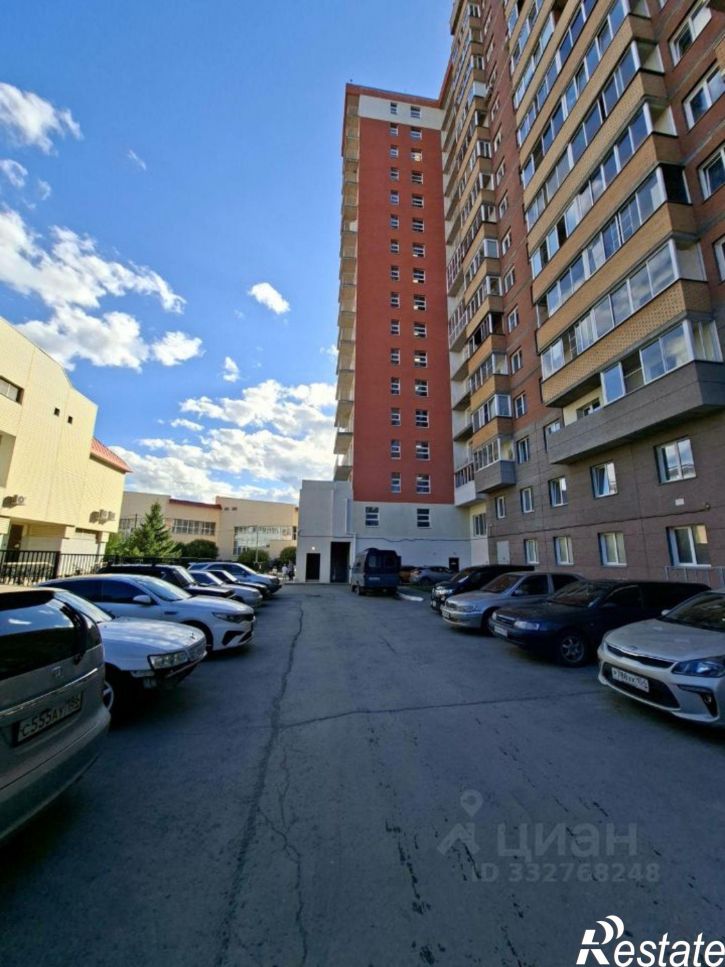 3-комн квартира ул Добролюбова, 162/1,  д. 162/1