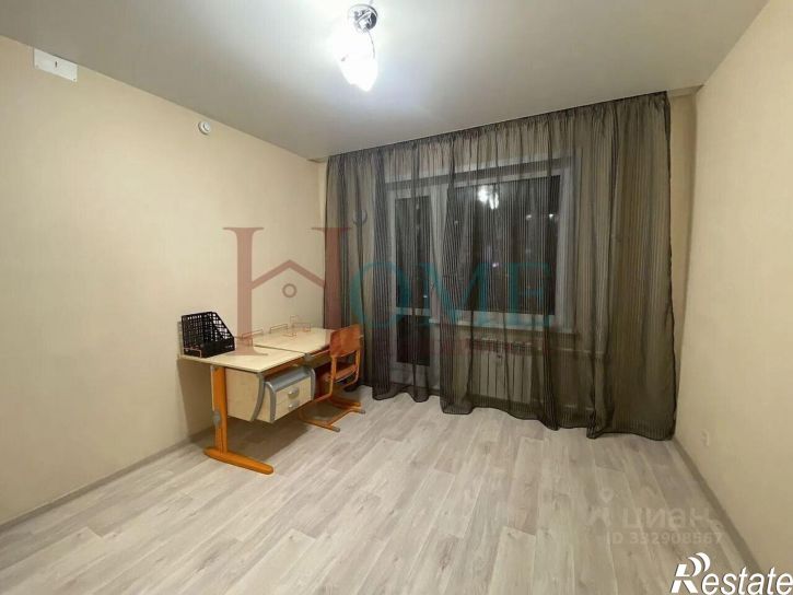 2-комн квартира Красный пр-кт, 307,  д. 307