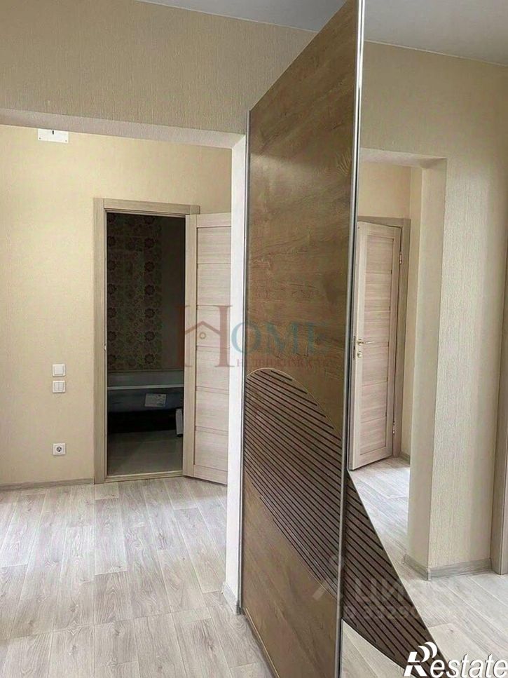 2-комн квартира Красный пр-кт, 307,  д. 307