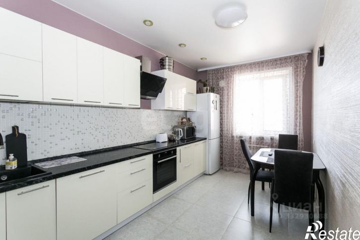 3-комн квартира ул Сержанта Коротаева, 9,  д. 9