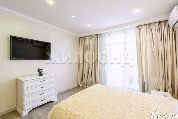 3-комн квартира ул Семьи Шамшиных, 24/2,  д. 24/2