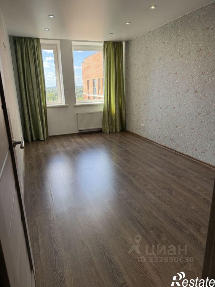 3-комн квартира ул 2-я Миргородская, 9,  д. 9