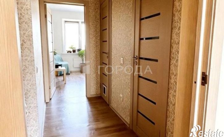 3-комн квартира ул Титова, 257/1,  д. 257/1
