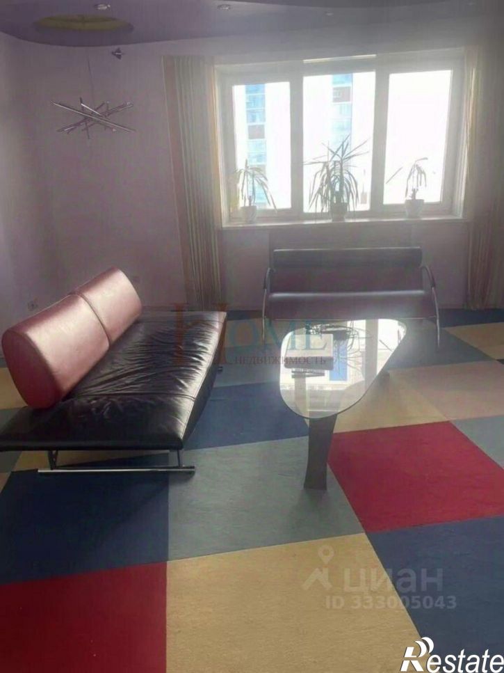 4-комн квартира Красный пр-кт, 99,  д. 99