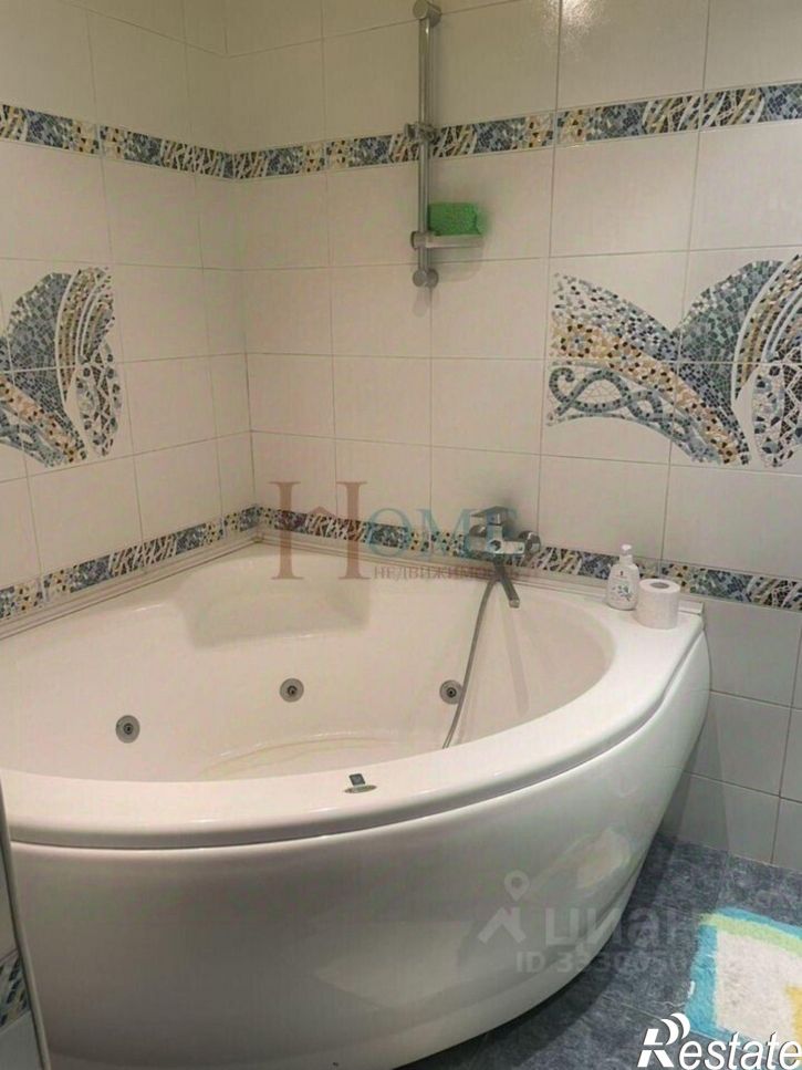 4-комн квартира Красный пр-кт, 99,  д. 99