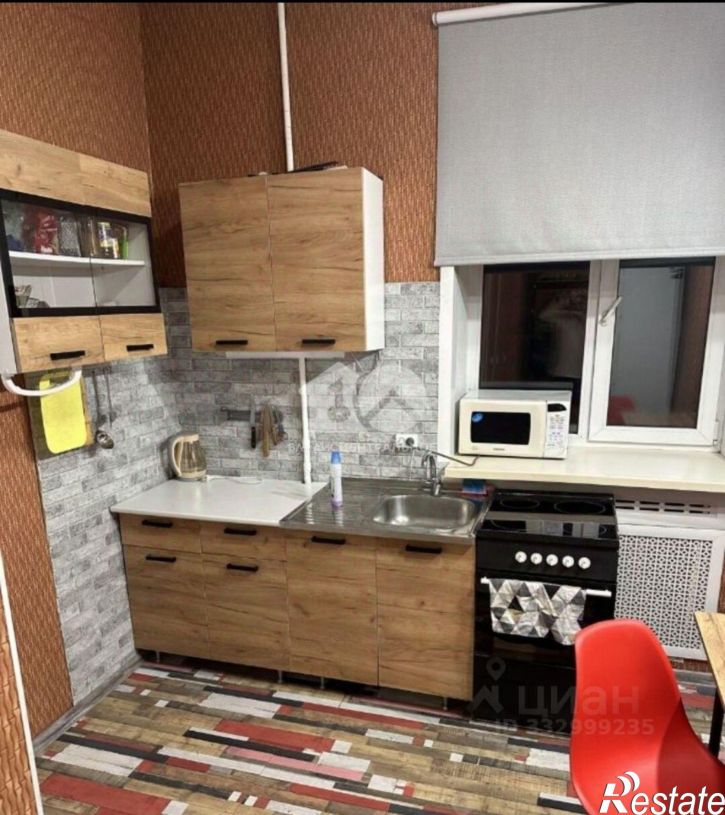 3-комн квартира поселок Восточный, 10а,  д. 10а