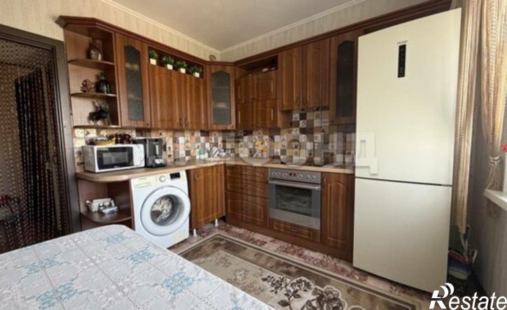 3-комн квартира ул Красных Зорь, 1а,  д. 1а