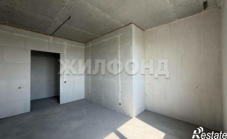 3-комн квартира ул Петухова, 172,  д. 172