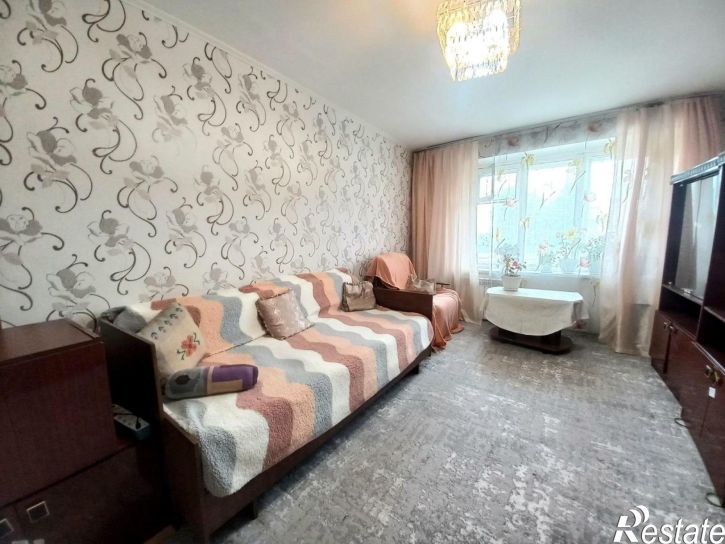 3-комн квартира ул Титова, 35/1,  д. 35/1