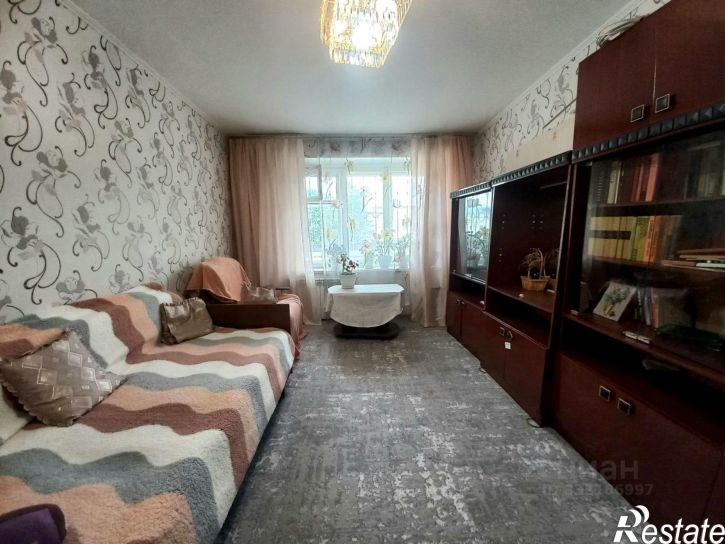 3-комн квартира ул Титова, 35/1,  д. 35/1