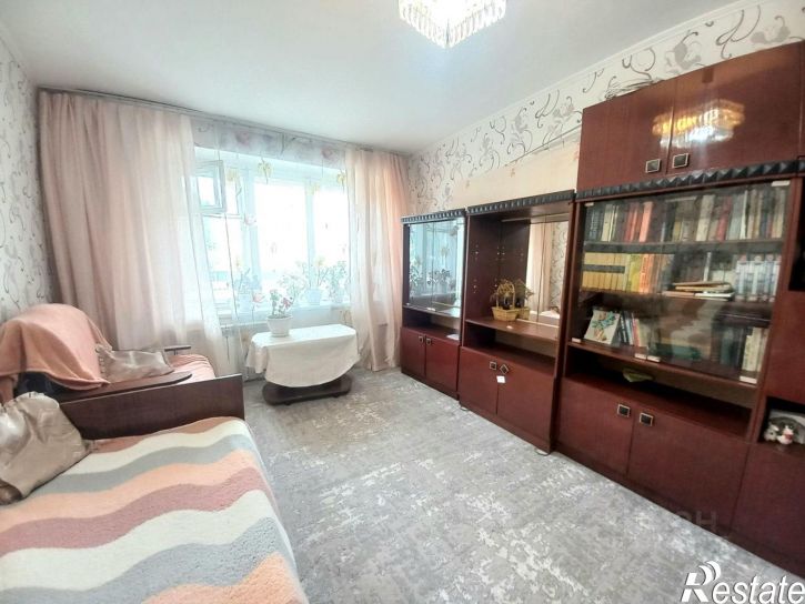 3-комн квартира ул Титова, 35/1,  д. 35/1