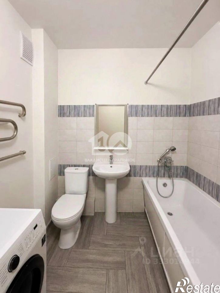 2-комн квартира ул Ясный Берег, 1/1,  д. 1/1