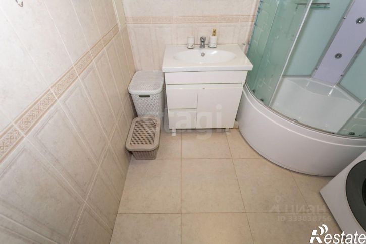 3-комн квартира ул Костычева, 74/1,  д. 74/1