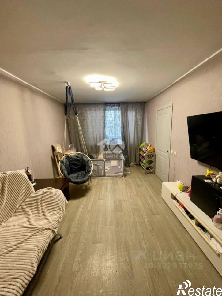 3-комн квартира ул Зорге, 243,  д. 243